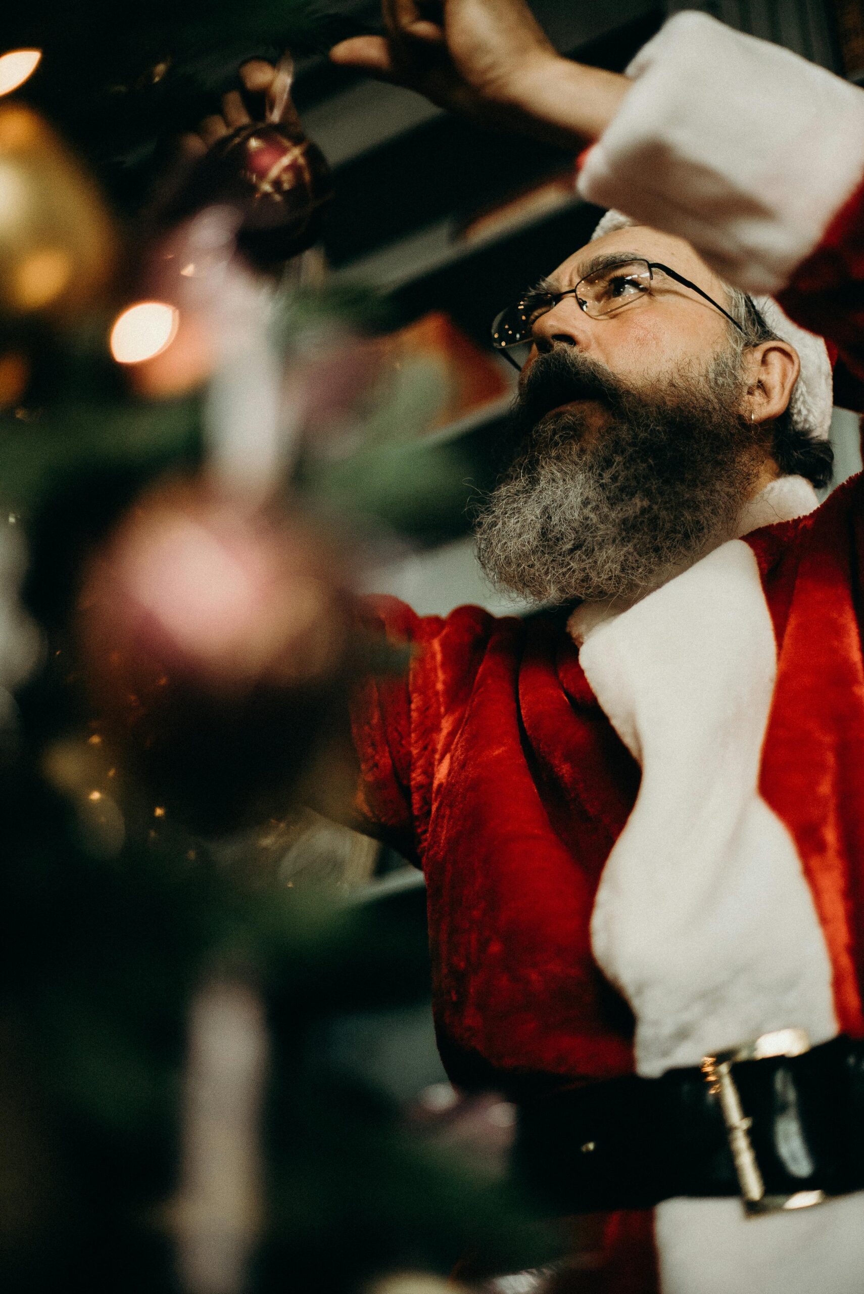 Benefits of Our Professional Holiday Light Installation in New England